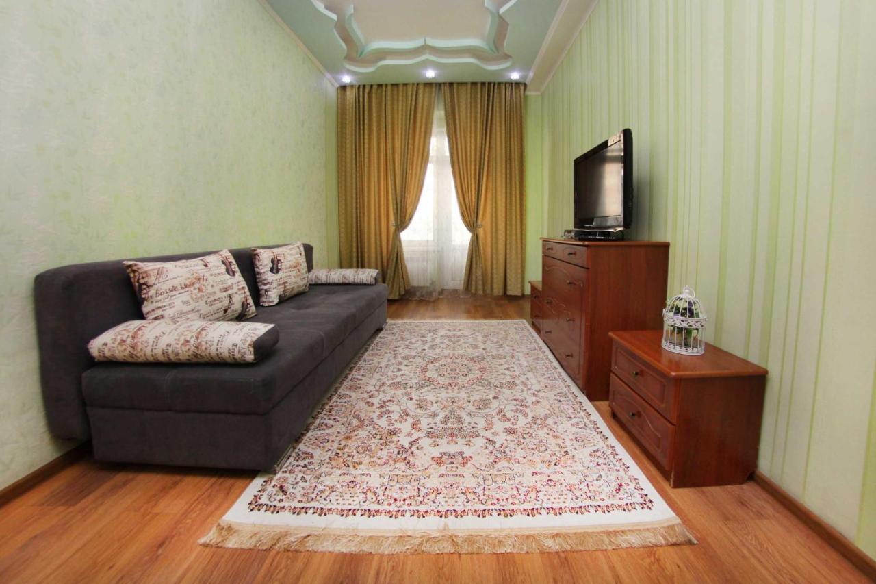 Razmestim В Жк Дуэт อัลมาตี ภายนอก รูปภาพ